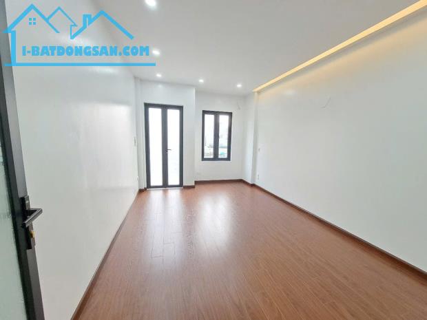 🏆NHÀ MỚI - 5 TẦNG - 3 NGỦ - Ô TÔ ĐỖ CỔNG, 15m RA Ô TÔ TRÁNH - 2