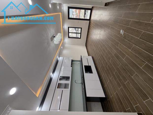 PHAN KẾ BÍNH, BA ĐÌNH – 55M² – 16 TỶ Nhà mới xây – Nội thất xịn – Sát phố