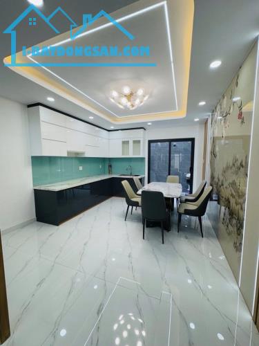 LÊ TRỌNG TẤN, 5 TẦNG, 5.2 x 22,  NHỈNH 10🧄, THANG MÁY XỊN (386)
