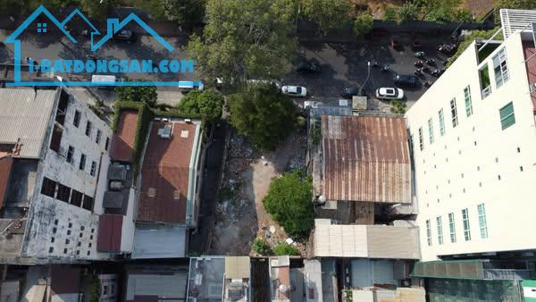 Bán khuôn đẹp 360m2, Ngang 13m MT Nguyễn Đình Chiểu, Quận 1 - 2
