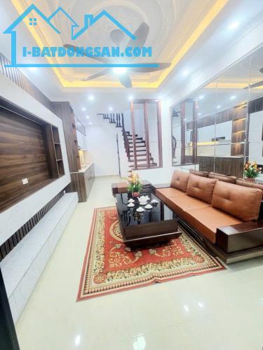 BÁN NHÀ NGÕ 79 CẦU GIẤY FULL ĐỒ NHÀ MỚI ĐẸP 30M2, 5T - 2