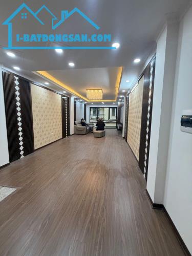 Nhà Phan Kế Bính - Đào Tấn 50m2 x 7 tầng thang máy - Nhà gần ô tô đỗ - Ngõ thông và thoáng