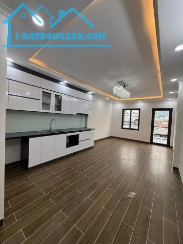 Nhà Phan Kế Bính - Đào Tấn 50m2 x 7 tầng thang máy - Nhà gần ô tô đỗ - Ngõ thông và thoáng - 1