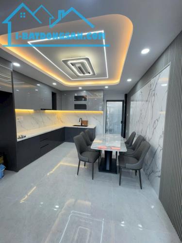 Nhà hẻm Liên Khu 4-5, Bình Hưng Hòa B, dt 96m2 3 lầu 5pn 6wc giá 6,8 tỷ