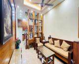 Nhà trung tâm Cầu Giấy 5 tầng 30m2 - Ở ngay – Ngõ thông – Sổ đỏ vuông đẹp 7,2 tỷ