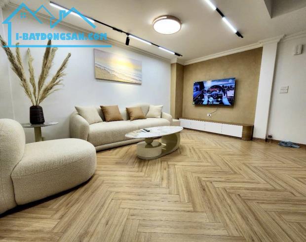 🏡 Nhà mới Bồ Đề, Long Biên, 35m2 x 4 tầng, Ô tô, Nội thất cao cấp, Gần hồ, 7 tỷ 35 - 1