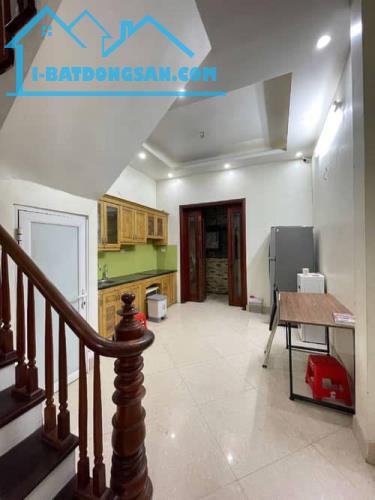 Bán nhà phố Bạch Mai, Hai Bà Trưng 47m, 5 tầng. Giá: 10.8 tỷ. LH: 0937158386 - 1