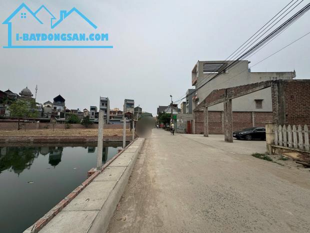 CẦN BÁN 2 LÔ ĐẤT MẶT TIỀN  ĐẸP