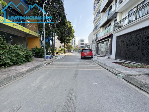 Bán nhà 90m2 Phúc Lợi: Vị trí trung tâm, Giao thông thuận tiện, Thu nhập ổn định 10tr