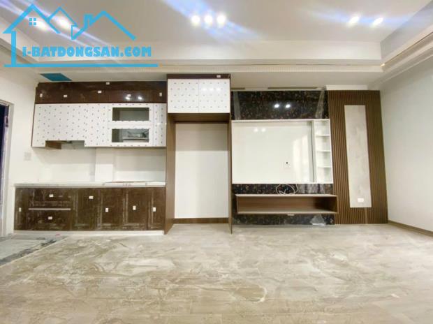 Bán nhà Khuất Duy Tiến, Thanh Xuân – 44m², 8 tầng thang máy, mặt tiền 5.5m – Giá 16.6 tỷ - 1