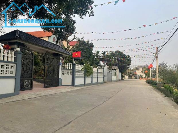 Bán lô đất 83m tại trung tâm xã Thanh Bình, Chương Mỹ - Đường ô tô - Cách QL6 chỉ 200m
