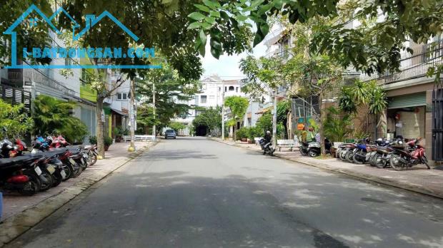 BIỆT THỰ 6x18M – 1TRỆT 2LẦU ST – ĐƯỜNG 18M – KDC CAO LỖ, P4, Q8 – CHỈ 20 TỶ - 2