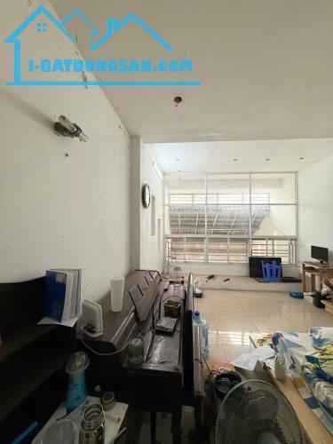 Bán Nhà Tân Bình - Hẻm xe tải - 92m2 - Chỉ 12,8 tỷ - 3