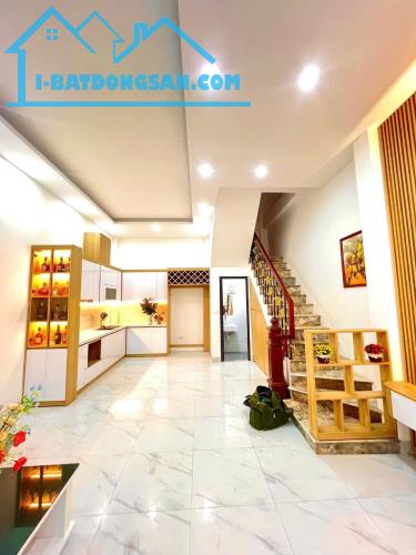 BÁN NHÀ VĂN CAO, NHÀ ĐẸP, ĐI BỘ RA HỒ TÂY 44M2, GIÁ 8,5 TỶ