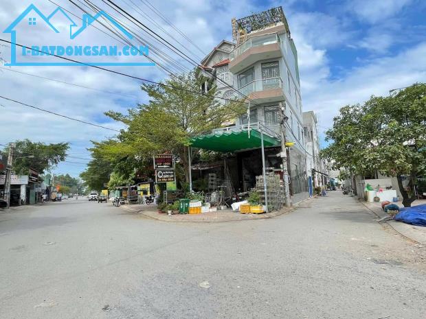 Nhà khu phân lô sát mt đường Lã Xuân Oai.Long Trường-nhỉnh 3ty