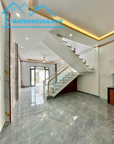BÁN GẤP CĂN NHÀ BỬU LONG,SỔ RIÊNG THỔ CƯ,700TRIỆU NHẬN NHÀ - 2