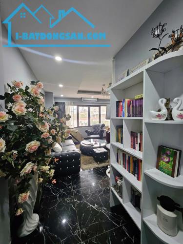 Bán tòa nhà nhà 7 Tầng 130M2 Kinh Doanh mặt phố Lê Trọng Tấn , Thanh Xuân. giá 32 Tỷ - 2