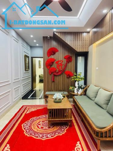 SIÊU PHẨM HOÀNG MAI - NHÀ LÔ GÓC - THANG MÁY - DÒNG TIỀN - NHÀ ĐẸP - FULL NỘI THẤT