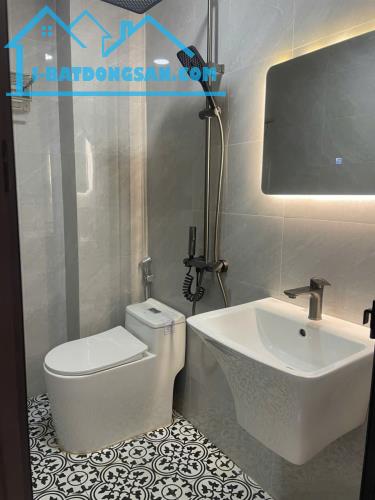 🌟 CHÍNH CHỦ CẦN BÁN NHÀ 5 TẦNG MỚI TINH – YÊN NGHĨA – NGÕ THÔNG – CHỈ 4,2 TỶ 🌟 - 1