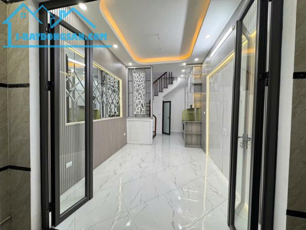BÁN NHÀ 5 TẦNG ĐỘI CẤN - TRUNG TÂM BA ĐÌNH - GẦN PHỐ 5,8 TỶ