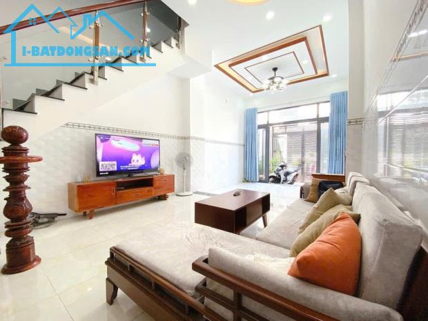 Bán Nhà HXH Bùi Tư Toàn,Bình Tân 64m2 - 4x16x4 Tầng - 6,8 Tỷ TL - 2