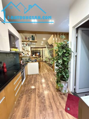 Nhà đẹp Mễ Trì 58m2*5T, mt 4.5m kd, GARA, 2 thoáng 16 tỷ hơn