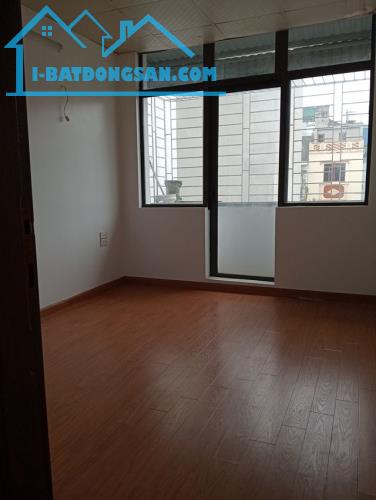 Bán gấp siêu phẩm nhà Nam Từ Liêm 40m2- 4 tầng – Ô tô đỗ cửa – giá chỉ 5 TỶ. - 2