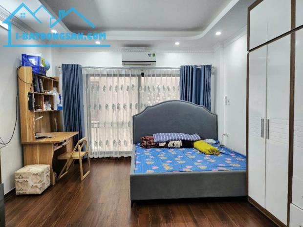 BÁN NHÀ BÁT KHỐI LONG BIÊN HÀ NỘI NHÀ ĐẸP GIÁ TỐT CHỦ CẦN BÁN GẤP - 2