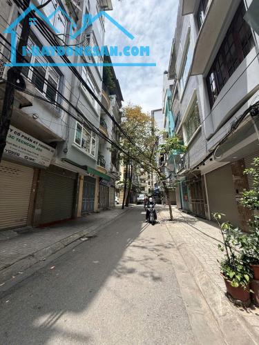 Bán nhà phân lô oto tránh, vỉa hè kinh doanh, Trần Khát Chân - 35/38m2 x 6 Tầng - Sổ vuông