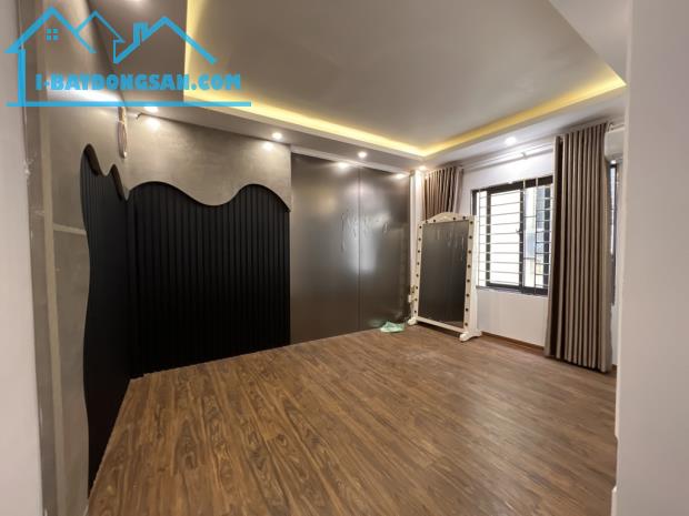 NHÀ HỒ TÙNG MẬU 37M2 X 6 TẦNG - 7.9 TỶ - OTO CÁCH 300M - THANG MÁY  CHỜ- KINH DOANH VIP - 2