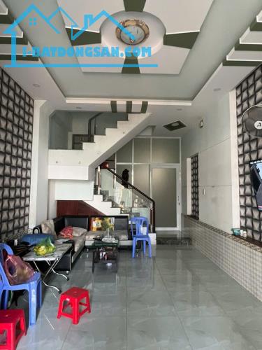 Chủ Gửi Bán Nhà Phố Liền Hẻm Đường 33 Phường Bình Trưng Tây Quận 2  nhà 2L 4pn