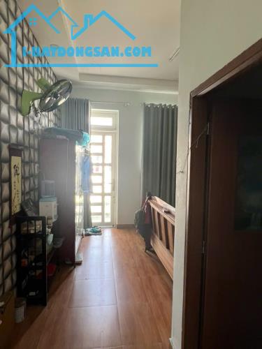 Chủ Gửi Bán Nhà Phố Liền Hẻm Đường 33 Phường Bình Trưng Tây Quận 2  nhà 2L 4pn - 4