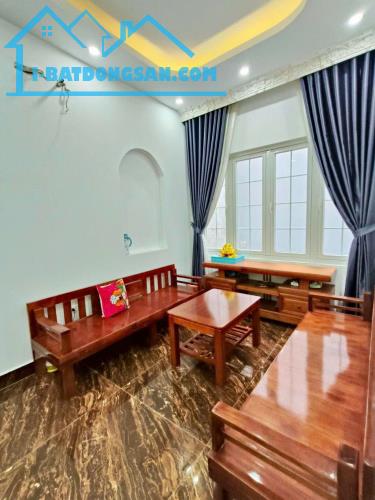 Đào Tấn - Phố Vip Ba Đình - Sân vườn rộng rãi - Ngõ thẳng tắp 75m2 x mặt tiền 4.5M - 2