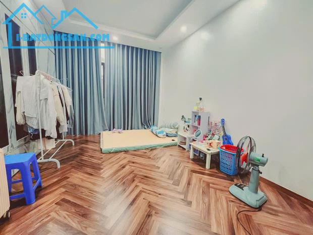 ❇BÁN NHÀ NGÕ 304 HỒ TÙNG MẬU 30 M2, 6 TẦNG, MT 4M - PHÂN LÔ - 5