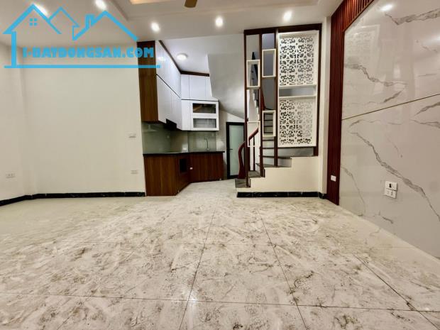 BÁN NHÀ HAI BÀ TRƯNG - 4 TẦNG-MT RỘNG 4M -NGÕ Ô TÔ -KHU VIP AN SINH -GIÁ CHỈ 5.5 TỶ - 3