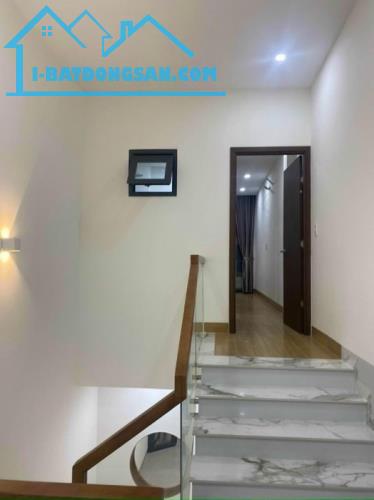Nhà Đẹp 2 Lầu ,4Pn , Hẻm Xe Hơi Trần Xuân Soạn ,Quận 7 ,83m2 Nhĩnh 7 Tỷ(TL) - 2