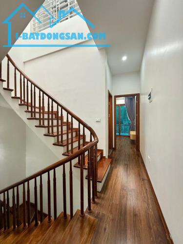 LÔ GÓC PHỐ NGUYỄN TRÃI - SAU QUY HOẠCH RA MẶT PHỐ -  71M2  - 4 TẦNG  - GIÁ 10 TỶ - 1