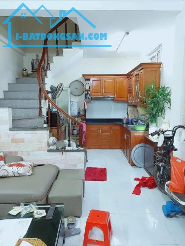 NHÀ RIÊNG TRUNG TÂM MỘ LAO HÀ ĐÔNG- NGÕ NÔNG  Ô TÔ GẦN 5 TẦNG GIÁ HƠN 6 TỶ