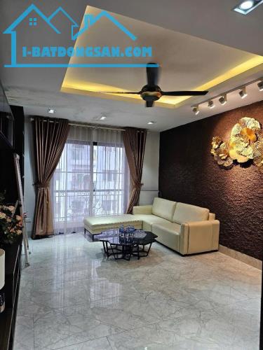 TRUNG TÂM ĐỐNG ĐA PHỐ HOÀNG CẦU - 78M2 - 6 TẦNG  - 39 TỶ - 2