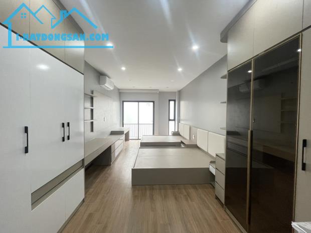 Bán nhà đẹp 53m2 tại Bồ Đề,trung tâm quận,thang máy,chủ tặng full nội thất - 2