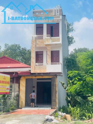 Bán nhanh nha 3 tầng tại Quế Nham Việt Yên Bắc Giang