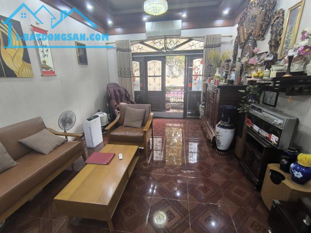 BÁN NHÀ HAI BÀ TRƯNG, MẶT PHỐ ĐƯỜNG Ô TÔ DỪNG ĐỖ CỬA, VỈA HÈ RỘNG, KINH DOANH ĐA DẠNG. - 5