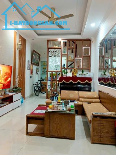 Nhà mặt ngõ Khương Trung DT72m, 7 tầng, 4MT, 15 tỷ. - 3