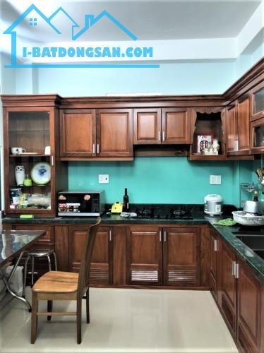 TẦM 10 TỶ QUẬN 10 - TÒA NHÀ 6 TẦNG - XE HƠI ĐẬU CỬA - 11 CHDV KHÉP KÍN - THUÊ KHOÁN 40TR/T - 4