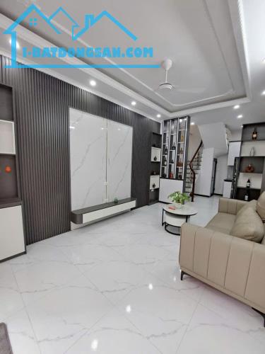 🏡BÁN NHÀ VĨNH HƯNH - LĨNH NAM - 3 BƯỚC RA OTO - NHÀ MỚI Ở LUÔN - NGÕ THÔNG - 33M2 - NHỈNH - 1