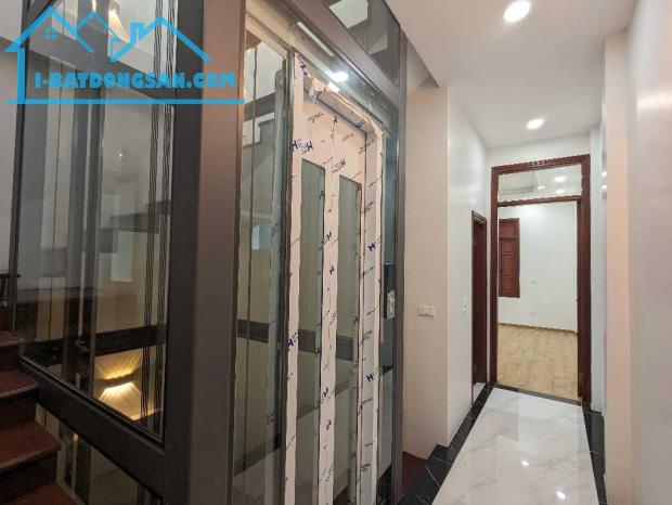 BÁN NHÀ TRONG NGÕ RỘNG ĐƯỜNG HOÀNG VĂN THÁI - XE OTO ĐỖ ĐƯỢC TRONG NHÀ - 1