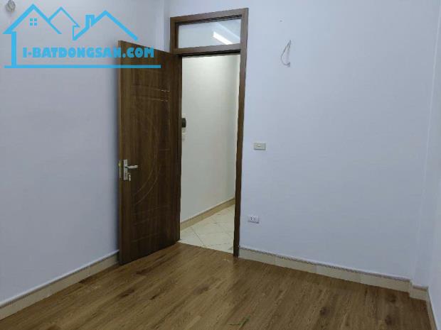 BÁN NHÀ MỚI ĐẸP – NGÕ NÔNG, Ô TÔ ĐỖ CỬA – 15M RA PHỐ KIM GIANG – GIÁ CHÀO MỚI 9.8 TỶ - 3