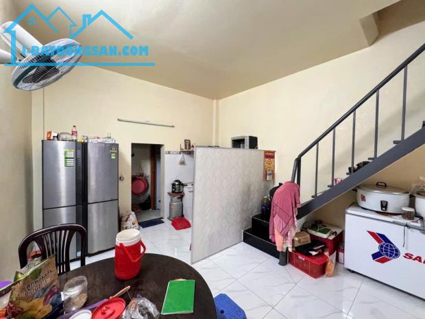 BÁN NHÀ 1/ BÌNH TÂN GẦN AEON TÂN PHÚ - 2 TẦNG - 44M2 CHỈ NHỈNH 3 TỶ - 2