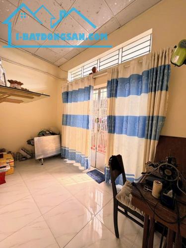 BÁN NHÀ 1/ BÌNH TÂN GẦN AEON TÂN PHÚ - 2 TẦNG - 44M2 CHỈ NHỈNH 3 TỶ