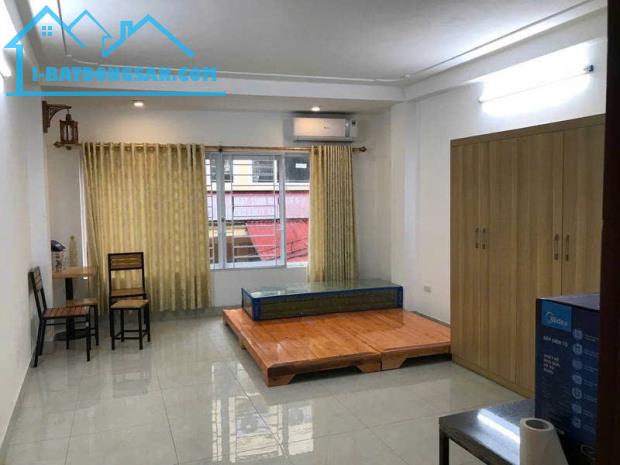 SIÊU PHẨM TÂY HỒ QUẬN - Ô CHỜ THANG MÁY - KHU VỰC HIẾM NHÀ BÁN ,NGÕ RỘNG , THOÁNG SÁNG DT - 4